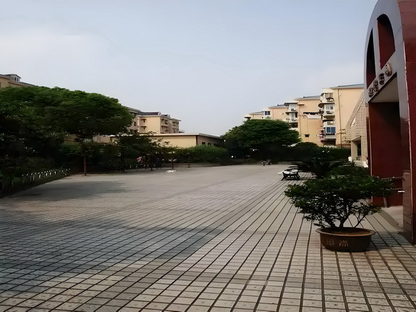 本科深圳入户2025_E句话 | 董璇“新婚即分居”？ 庄豪询华老年公石家寓查
